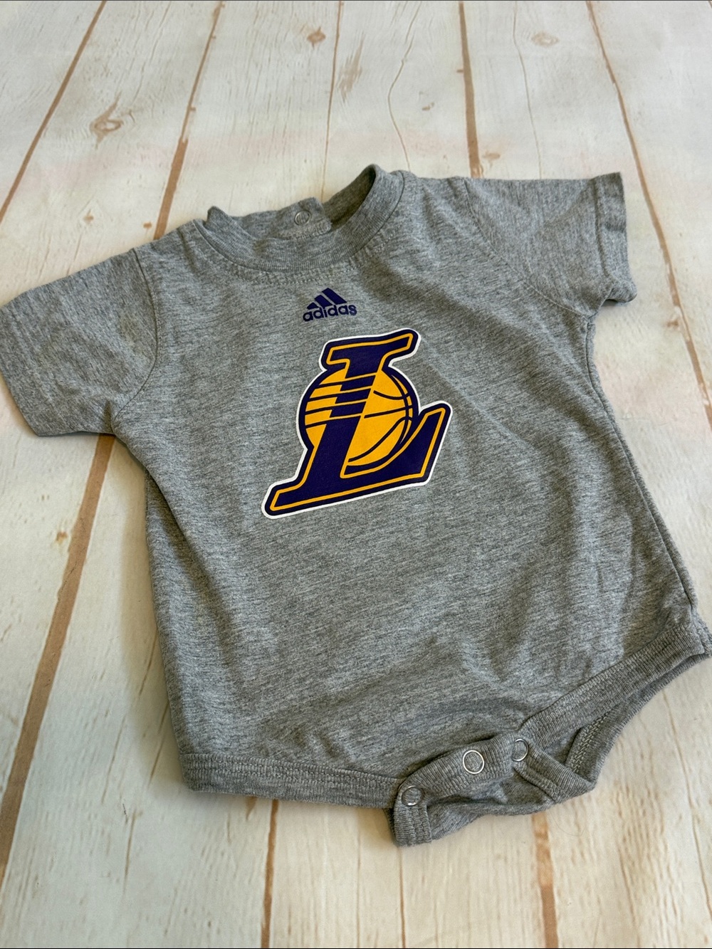 adidas Ash Grey Los Angeles Lakers Infant Bodysuit with Purple & Gold Logo